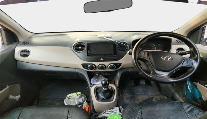 2013 Hyundai Grand i10 ASTA 1.1 CRDI (O), Diesel, Manual, 1,21,135 km, interior