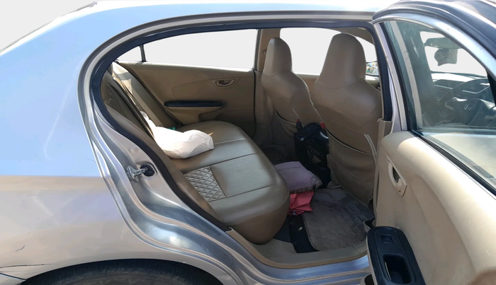 2017 Honda Amaze 1.2L I-VTEC S, Petrol, Manual, 86,129 km, interior