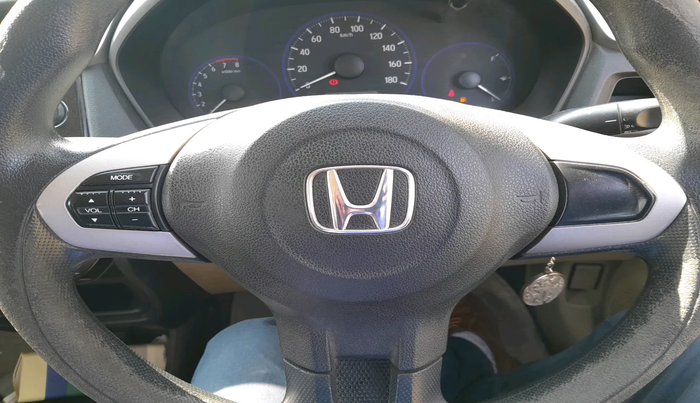 2017 Honda Amaze 1.2L I-VTEC S, Petrol, Manual, 86,129 km, interior