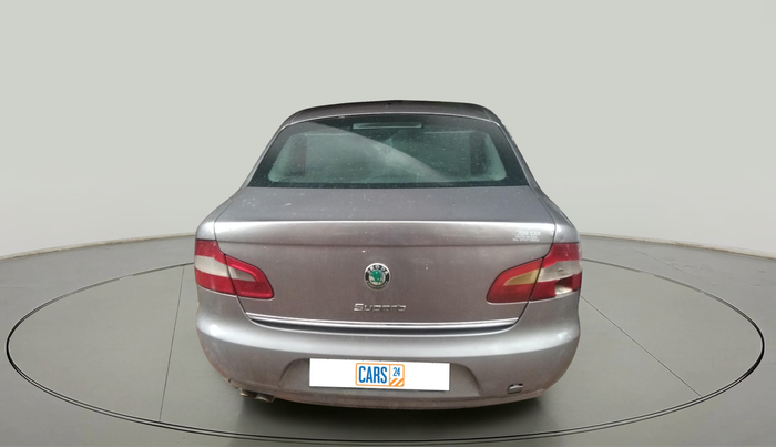 2012 Skoda Superb ELEGANCE 2.0 TDI CR AT, Diesel, Automatic, 1,43,650 km, exterior
