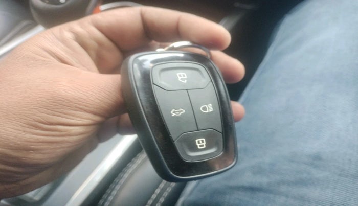 2023 Tata Harrier XT PLUS 2.0L KRYOTEC, Diesel, Manual, 31,128 km, interior