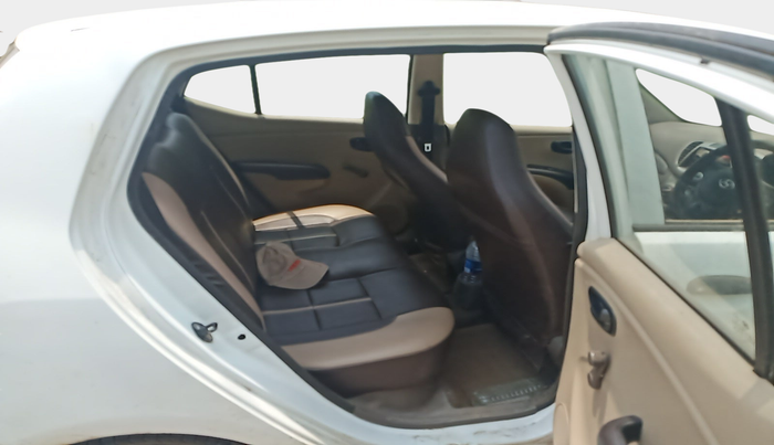 2011 Hyundai i10 ERA 1.1, Petrol, Manual, 79,687 km, interior