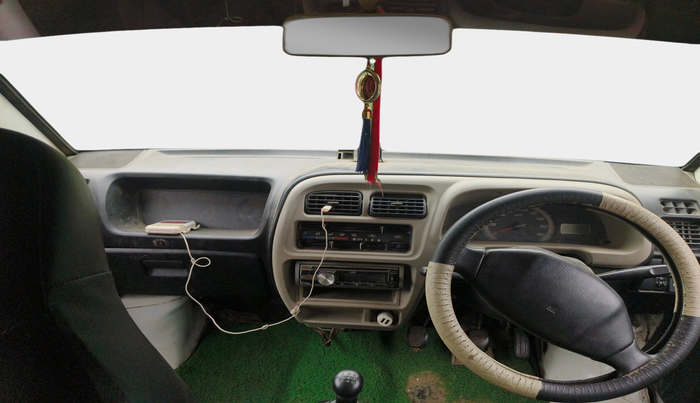 2017 Maruti Eeco 5 STR WITH A/C+HTR, Petrol, Manual, 1,18,349 km, interior