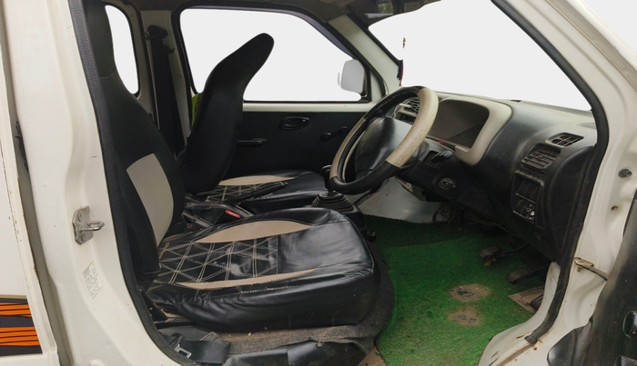 2017 Maruti Eeco 5 STR WITH A/C+HTR, Petrol, Manual, 1,18,349 km, interior
