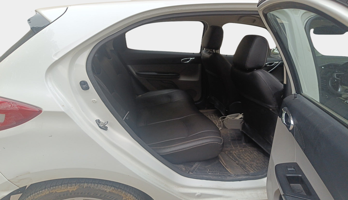 2017 Tata Tiago XZ PETROL, Petrol, Manual, 76,355 km, interior