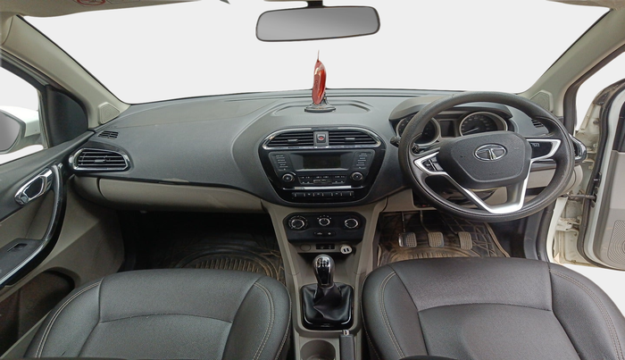 2017 Tata Tiago XZ PETROL, Petrol, Manual, 76,355 km, interior