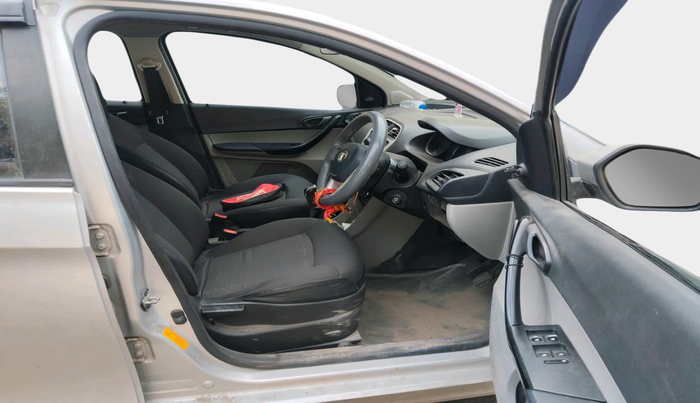 2016 Tata Tiago XM PETROL, Petrol, Manual, 1,01,618 km, interior