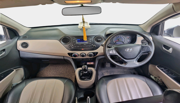 2016 Hyundai Grand i10 SPORTZ 1.1 CRDI, Diesel, Manual, 86,357 km, interior