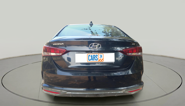 2020 Hyundai Verna 1.6 VTVT SX (O) AT, Petrol, Automatic, 63,082 km, exterior