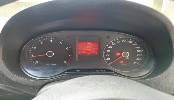 2011 Volkswagen Polo COMFORTLINE 1.2L PETROL, Petrol, Manual, 1,44,927 km, interior