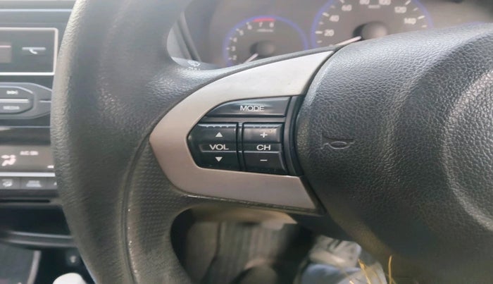 2017 Honda Amaze 1.2L I-VTEC S OPT, Petrol, Manual, 1,15,460 km, interior