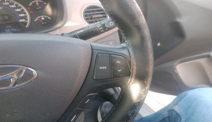 2018 Hyundai Grand i10 MAGNA 1.2 KAPPA VTVT, Petrol, Manual, 30,498 km, interior