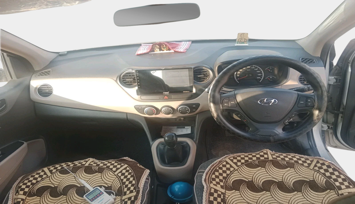 2018 Hyundai Grand i10 MAGNA 1.2 KAPPA VTVT, Petrol, Manual, 30,498 km, interior