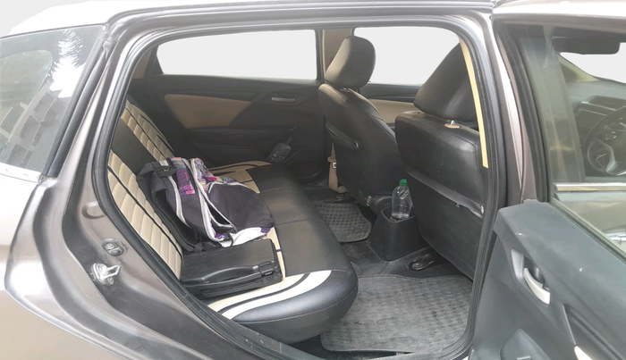 2015 Honda Jazz 1.5L I-DTEC SV, Diesel, Manual, 1,15,504 km, interior