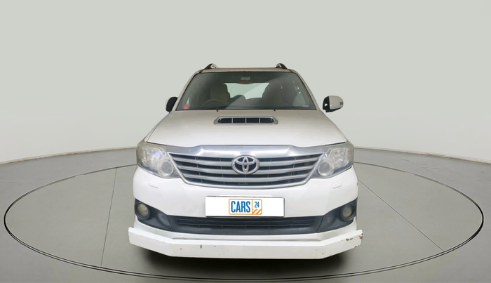 2012 Toyota Fortuner 3.0 4X2 AT, Diesel, Automatic, 1,25,256 km, exterior