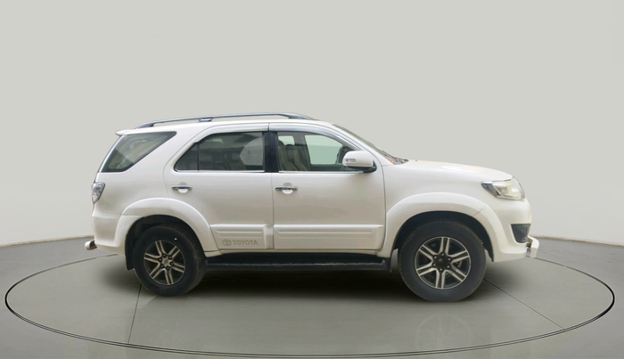 2012 Toyota Fortuner 3.0 4X2 AT, Diesel, Automatic, 1,25,256 km, exterior