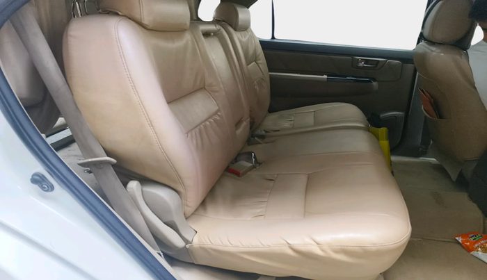 2012 Toyota Fortuner 3.0 4X2 AT, Diesel, Automatic, 1,25,256 km, interior