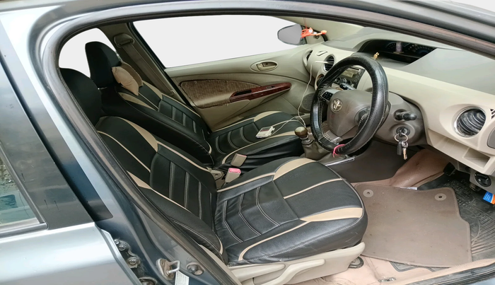 2013 Toyota Etios VD, Diesel, Manual, 2,41,000 km, interior