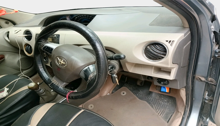 2013 Toyota Etios VD, Diesel, Manual, 2,41,000 km, interior