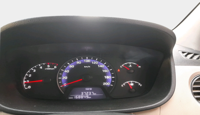 2016 Hyundai Xcent BASE 1.1, Diesel, Manual, 1,68,849 km, interior