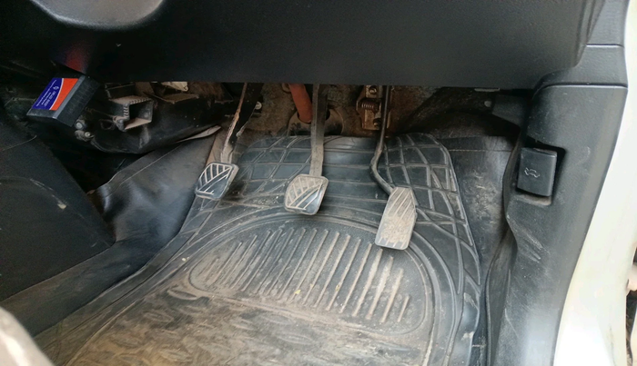 2015 Maruti Wagon R 1.0 VXI, Petrol, Manual, 1,80,487 km, interior