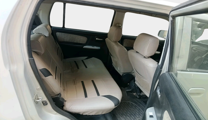 2015 Maruti Wagon R 1.0 VXI, Petrol, Manual, 1,80,487 km, interior