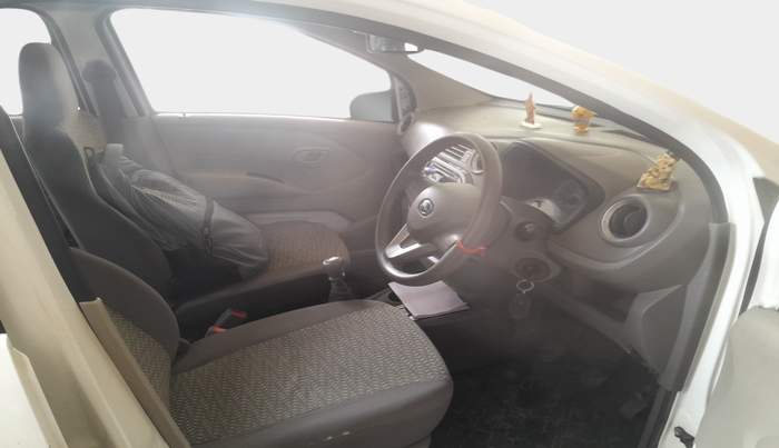 2017 Datsun Redi Go T (O), Petrol, Manual, 72,287 km, interior