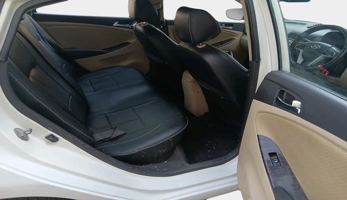 2014 Hyundai Verna FLUIDIC 1.6 CRDI SX OPT, Diesel, Manual, 1,55,801 km, interior