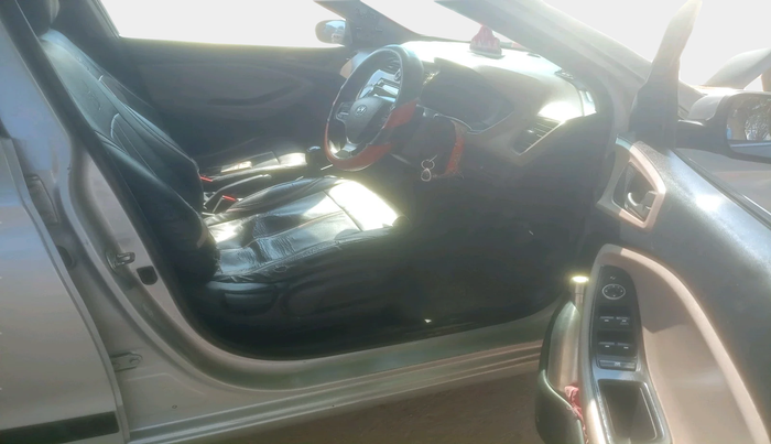 2017 Hyundai Elite i20 SPORTZ 1.2, Petrol, Manual, 1,45,732 km, interior