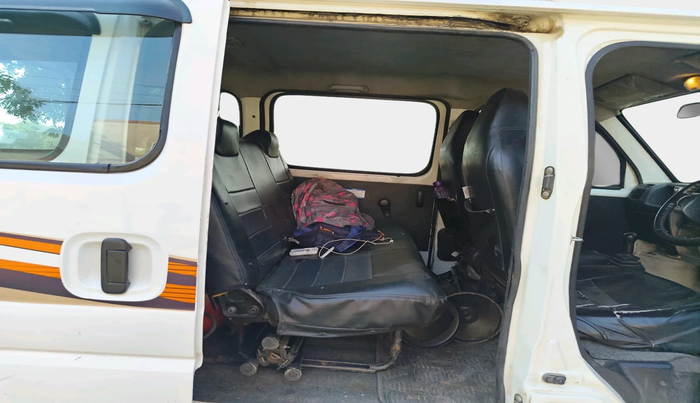 2018 Maruti Eeco 5 STR WITH A/C+HTR, Petrol, Manual, 1,03,419 km, interior