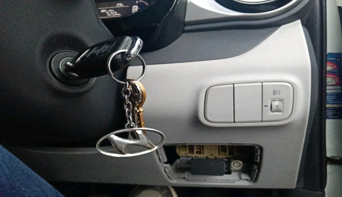 2022 Hyundai GRAND I10 NIOS SPORTZ 1.2 KAPPA VTVT, Petrol, Manual, 20,023 km, interior