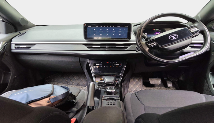 2023 Tata NEXON FEARLESS SUNROOF AMT DUAL TONE 1.5 DIESEL, Diesel, Automatic, 42,142 km, interior