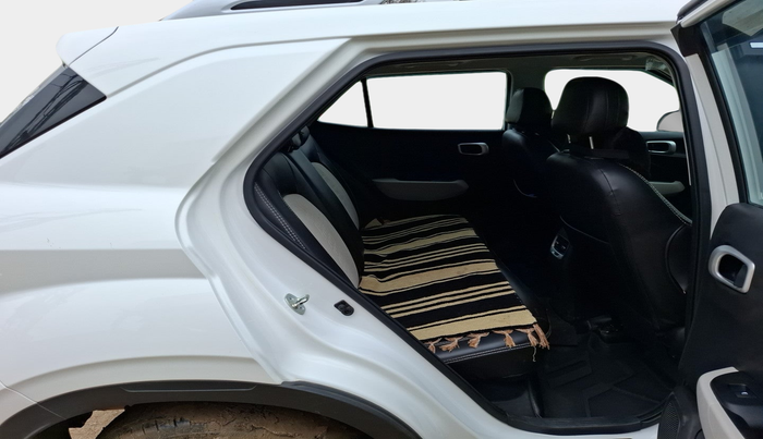 2024 Hyundai VENUE S (O) Plus 1.2 Petrol , Petrol, Manual, 6,663 km, interior