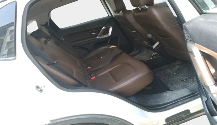2019 Tata Harrier XZ 2.0L, Diesel, Manual, 1,07,218 km, interior