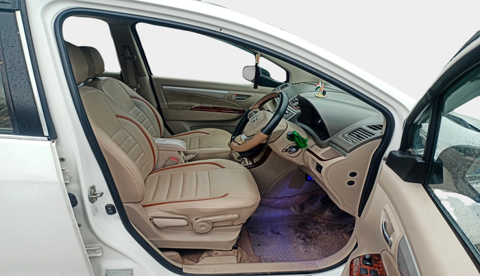 2016 Maruti Ertiga ZDI SHVS, Diesel, Manual, 94,000 km, interior