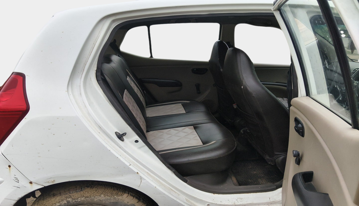 2013 Hyundai i10 ERA 1.1, Petrol, Manual, 71,796 km, interior
