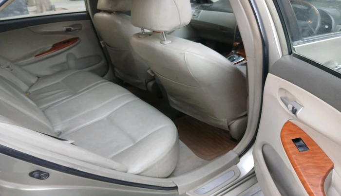 2010 Toyota Corolla Altis VL AT PETROL, Petrol, Automatic, 1,52,897 km, interior