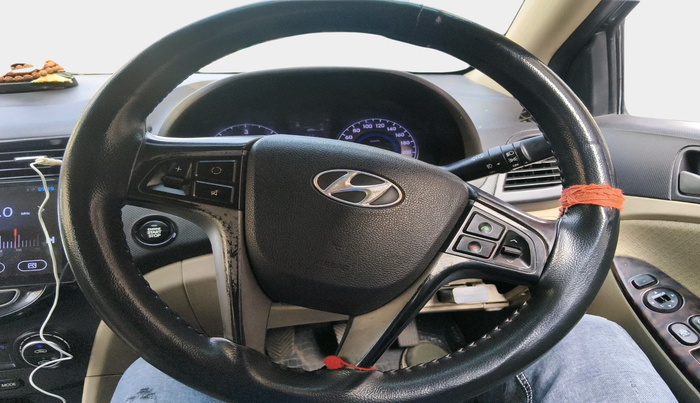 2017 Hyundai Verna 1.6 CRDI SX (O), Diesel, Manual, 1,40,531 km, interior