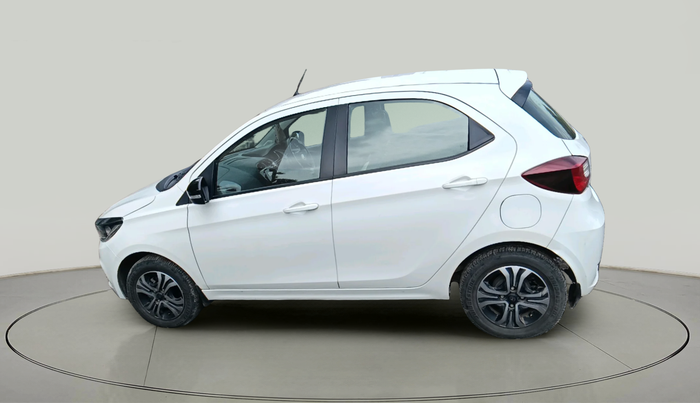 2024 Tata Tiago XT PETROL, Petrol, Manual, 12,218 km, exterior