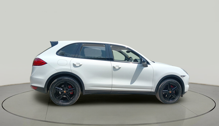 2015 Porsche Cayenne DIESEL, Diesel, Automatic, 1,66,725 km, exterior