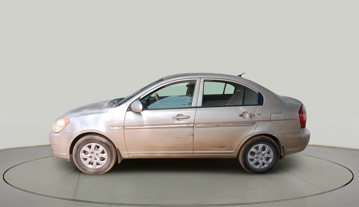 2010 Hyundai Verna 1.6 VTVT, Petrol, Manual, 1,75,772 km, exterior