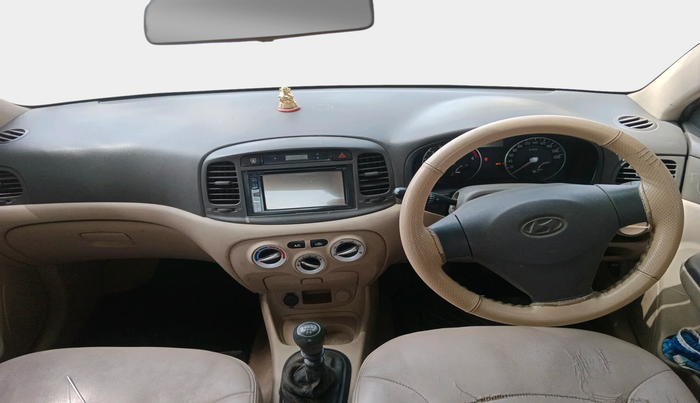 2010 Hyundai Verna 1.6 VTVT, Petrol, Manual, 1,75,772 km, interior