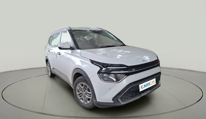 2023 KIA CARENS PRESTIGE 1.5 PETROL 7 STR, Petrol, Manual, 33,854 km, exterior