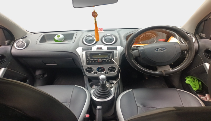 2012 Ford Figo ZXI 1.2 PETROL, Petrol, Manual, 64,990 km, interior