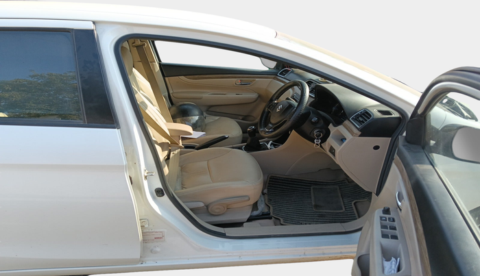 2022 Maruti Ciaz DELTA 1.5 SHVS MT PETROL, Petrol, Manual, 41,708 km, interior