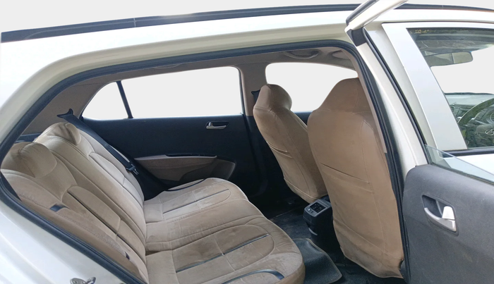 2013 Hyundai Grand i10 SPORTZ 1.2 KAPPA VTVT, Petrol, Manual, 49,925 km, interior