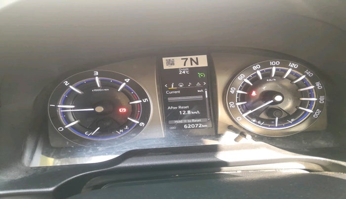 2020 Toyota Innova Crysta 2.4 ZX 7 STR, Diesel, Manual, 62,072 km, interior