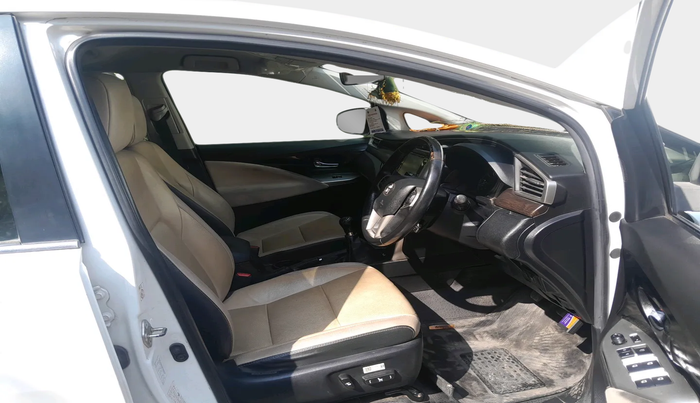 2020 Toyota Innova Crysta 2.4 ZX 7 STR, Diesel, Manual, 62,072 km, interior