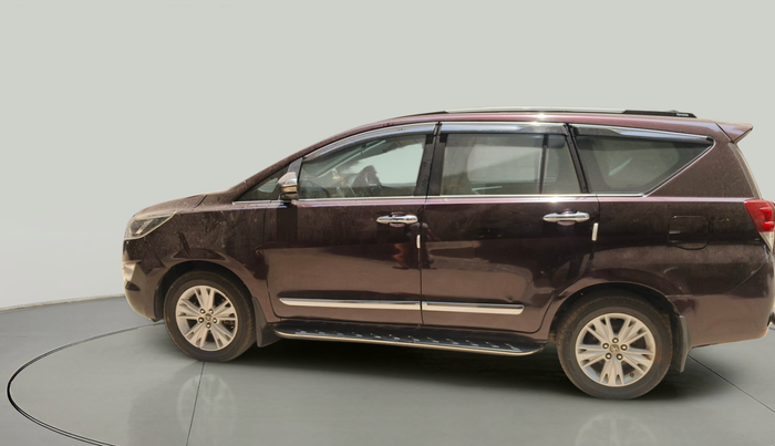 2016 Toyota Innova Crysta 2.4 ZX 7 STR, Diesel, Manual, 2,25,553 km, exterior