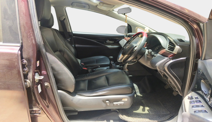2016 Toyota Innova Crysta 2.4 ZX 7 STR, Diesel, Manual, 2,25,553 km, interior